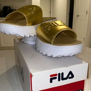 FILA metallic slide